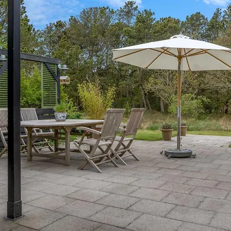 Feli - 180m From The Sea By Interhome